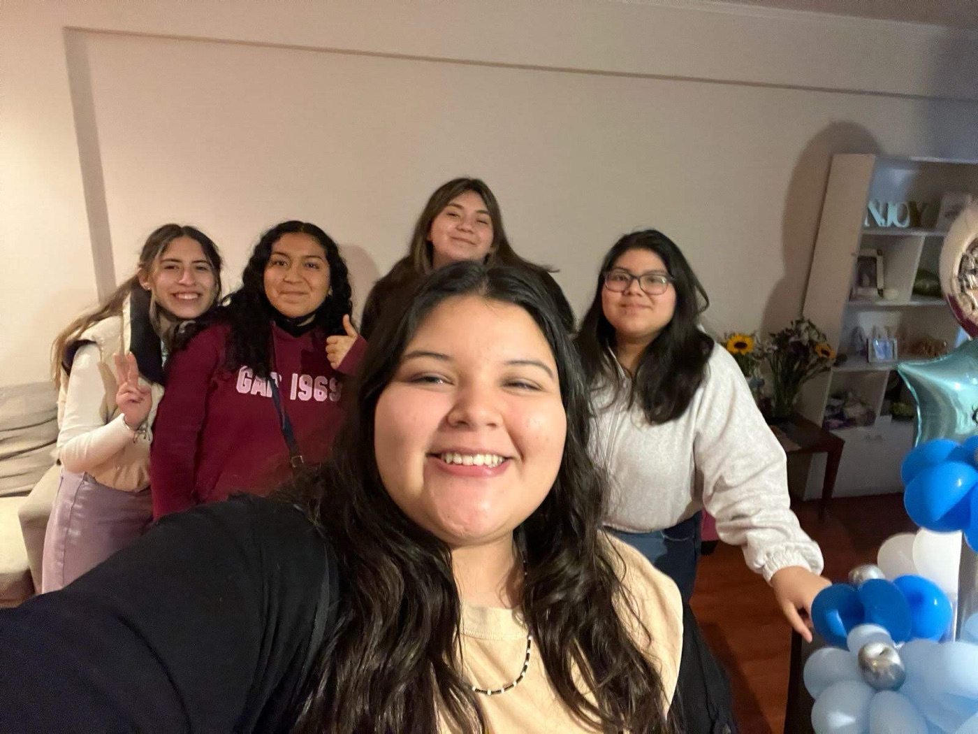 Chiqui con sus amigas